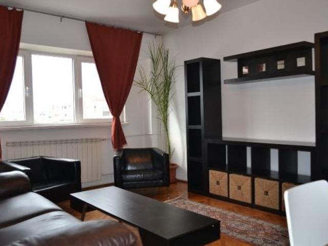 Apartament 3 camere de inchiriat Unirii Coposu