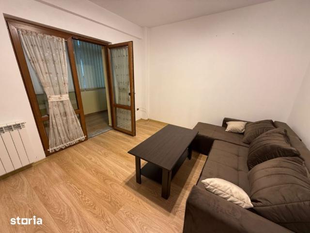 Apartament 3 camere de închiriat | Zonă centrală | Etaj 1