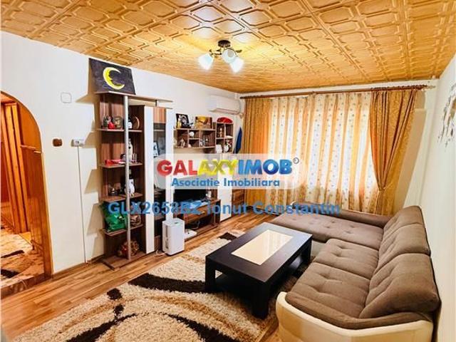 Apartament 3 camere de inchiriat Zona Mall / Micro 3