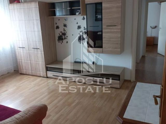 Apartament 3 camere de inchiriat, Zona Dacia Timisoara