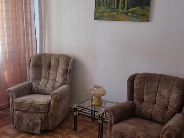 Apartament 3 camere de inchiriat zona Libertatii