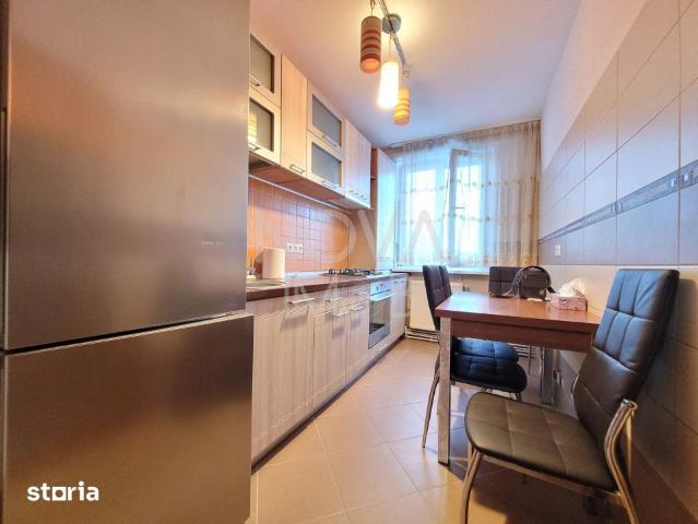 Apartament 3 camere de inchiriat zona Rahovei