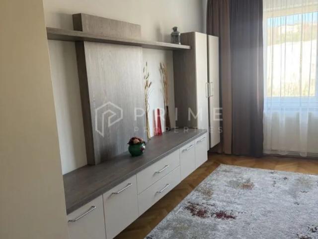 Apartament 3 camere de închiriat zona Tudor, Cutezanței
