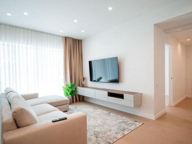 Apartament 3 camere de închiriat – Aviatiei Towers