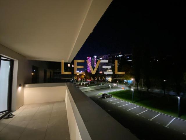 Apartament 3 camere de inchiriat Aviatiei Towers
