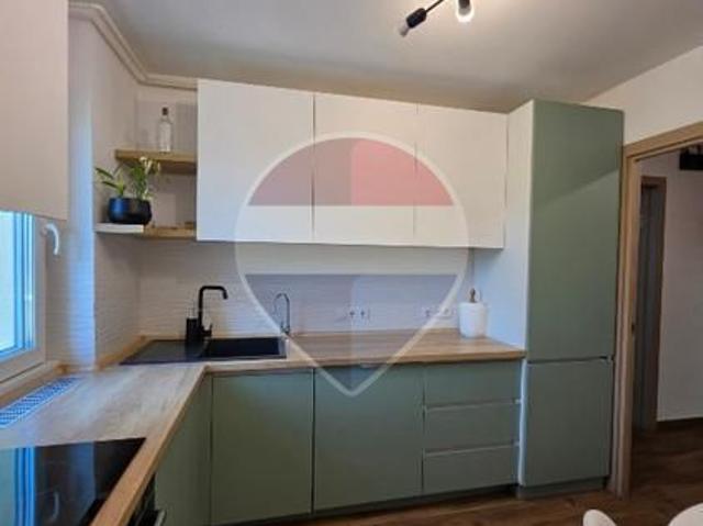Apartament 3 camere de închiriat | Bulevardul Socola