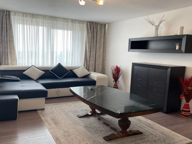 Apartament 3 camere de inchiriat Calea Bucuresti Brasov