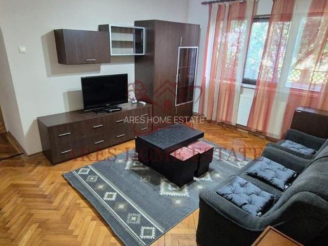Apartament 3 camere de închiriat | Complex Studențesc Olimpia