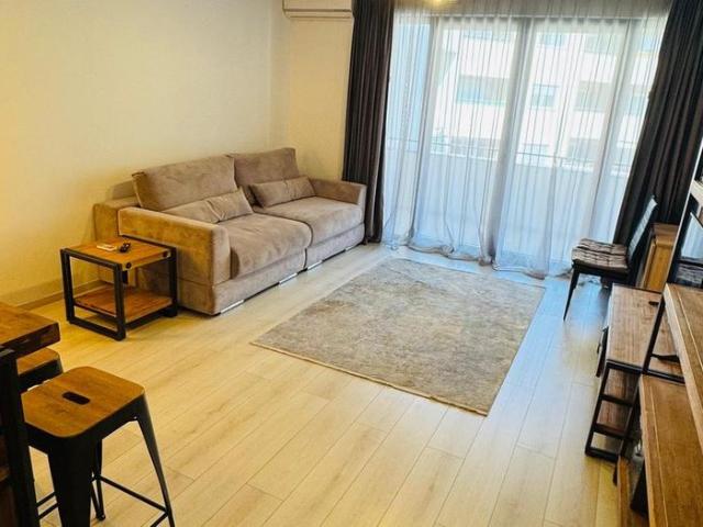 Apartament 3 camere de inchiriat complex Soho Unirii cu parcare bloc nou