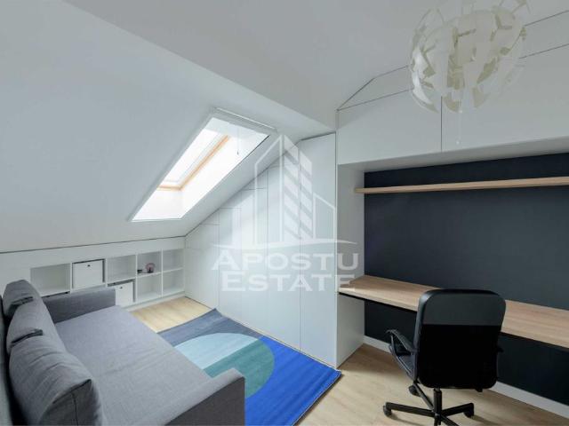 Apartament 3 camere, de inchiriat, Dumbravita