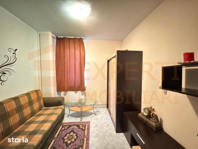 Apartament 3 camere de inchiriat in zona Abator