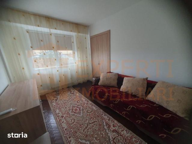 Apartament 3 camere de inchiriat in zona Tomis Nord