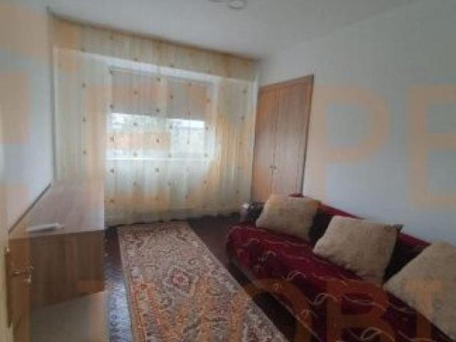 Apartament 3 camere de inchiriat in zona Tomis Nord
