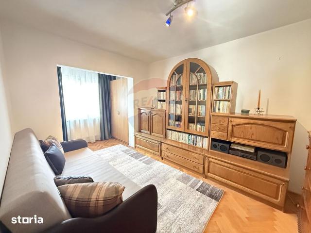 Apartament 3 camere de închiriat in Zorilor I Ideal pentru 2 studenți