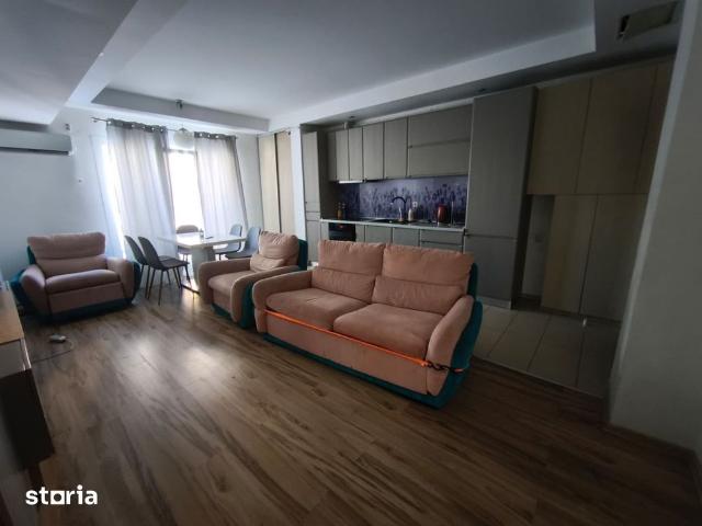 Apartament 3 camere de inchiriat in Cosmopolis