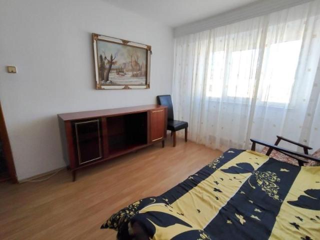 Apartament 3 camere de inchiriat in Curtea de Arges zona Spital