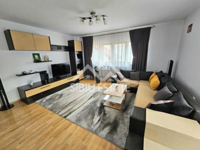 Apartament 3 camere,de inchiriat, la vila,zona Brana