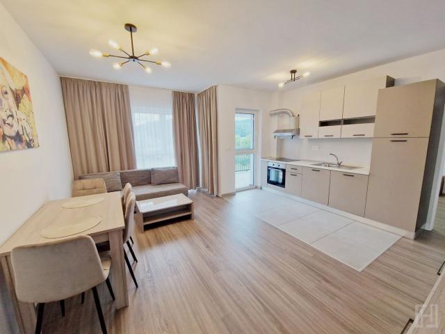 Apartament 3 camere de inchiriat, mobilat, parcare, Floresti Oncos