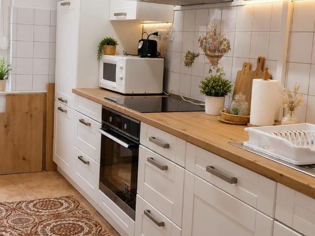 Apartament 3 camere de inchiriat Oradea, zona Decebal, complet mobilat si utilat