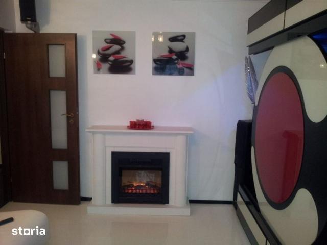 Apartament 3 camere de inchiriat Piata Sudului parcare si centrala