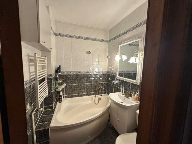 Apartament 3 camere de inchiriat, Podu Ros