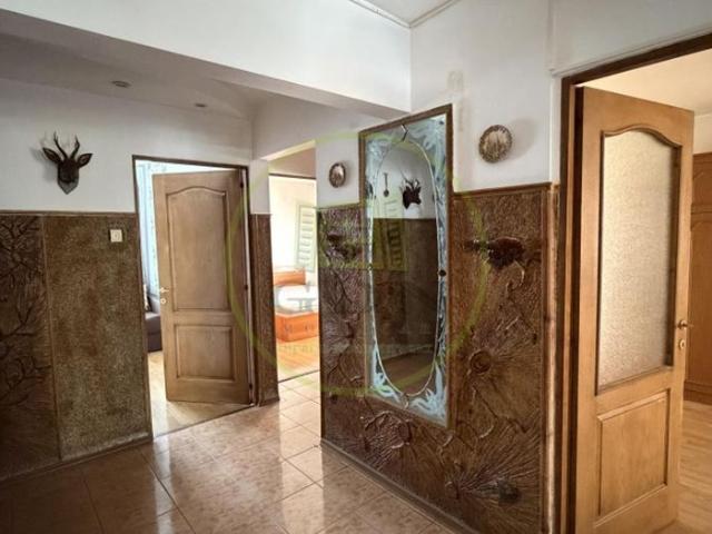 Apartament 3 camere de închiriat – Scriitorilor, Str. Ion Luca Caragiale