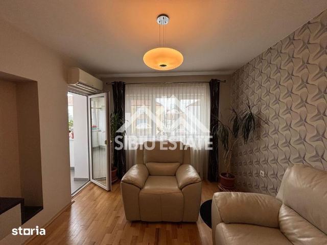 Apartament 3 camere de inchiriat Sibiu