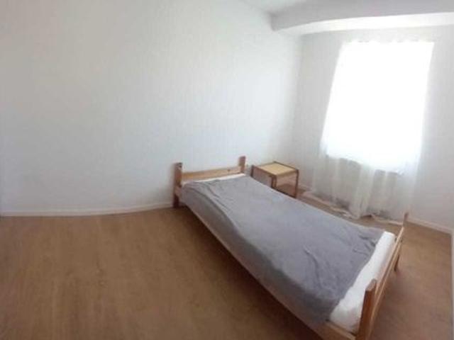 Apartament 3 camere de inchiriat strada Eroilor