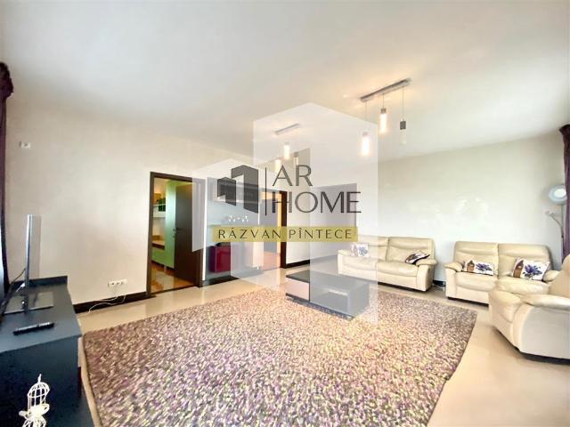 Apartament 3 camere de lux bucatarie separata bloc nou 9 Mai Ploiesti