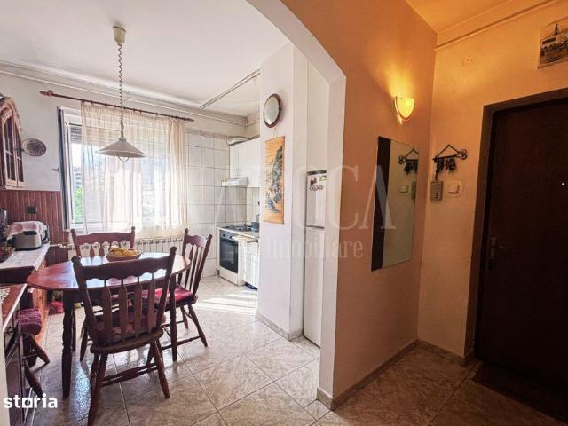 Apartament 3 camere de vanzare in Rogerius Oradea