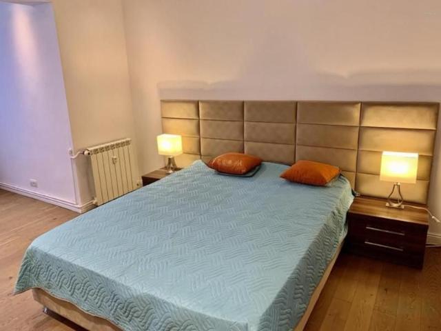 Apartament 3 camere decomandat | 100 mp | Domenii
