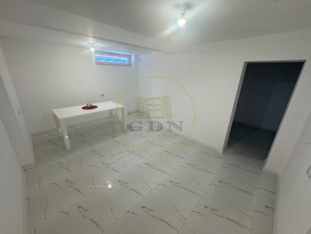 Apartament 3 camere, decomandat, 110.55 mp, Centru, zona Catedrala Sf. Dumitru