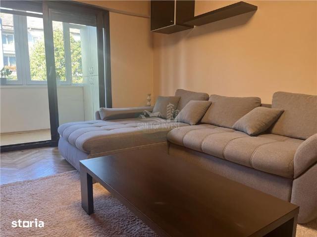 Apartament 3 camere decomandat 2 bai si balcon Bld Milea