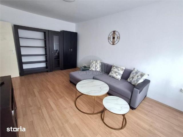Apartament 3 camere decomandat 2 bai zona Strand