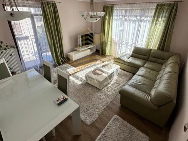 Apartament 3 camere decomandat + 2 locuri de parcare incluse in preț | Zorilor