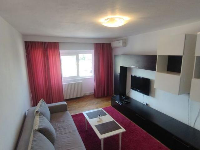 Apartament 3 camere decomandat