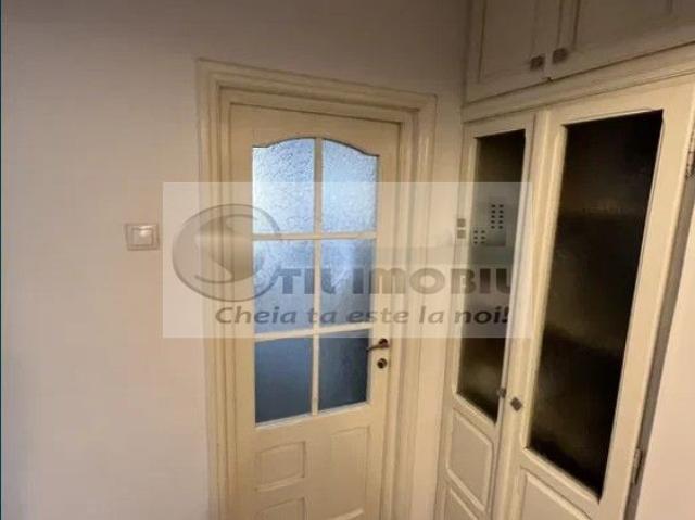 Apartament 3 camere decomandat 70 mp Centru Gara 171000 EURO Mobilat