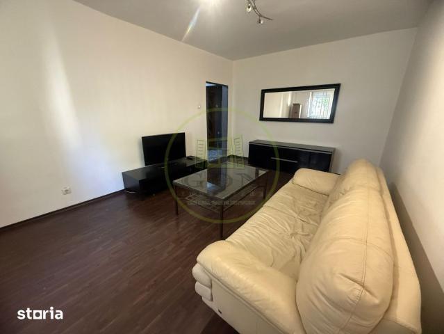 Apartament 3 camere, decomandat, 70mp, Calea Bucuresti, zona Electropu