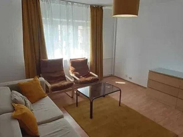 Apartament 3 camere, decomandat, 77 mp, balcon, metrou, Brancoveanu