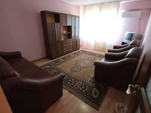 Apartament 3 camere | Decomandat | Aleea Milcov