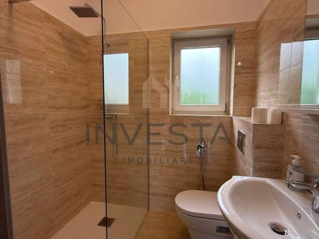 Apartament 3 camere decomandat, balcon si boxa zona The Office!