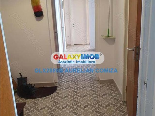 Apartament 3 camere decomandat Berceni etaj 8