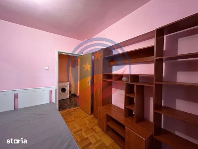 Apartament 3 camere decomandat de inchiriat pe Calea Severinului Craio