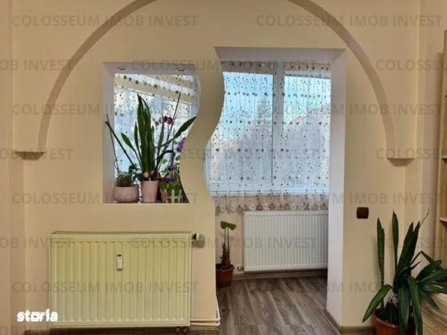 Apartament 3 camere decomandat – etaj 1/4 – Zona Făget, Brașov