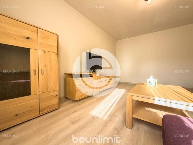 Apartament 3 camere decomandat | Etaj 1 | Zona centrală
