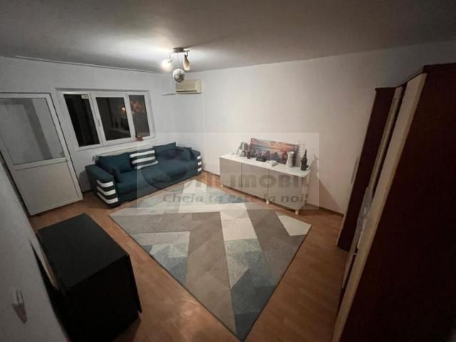 Apartament 3 camere decomandat Iasi zona Zimbru