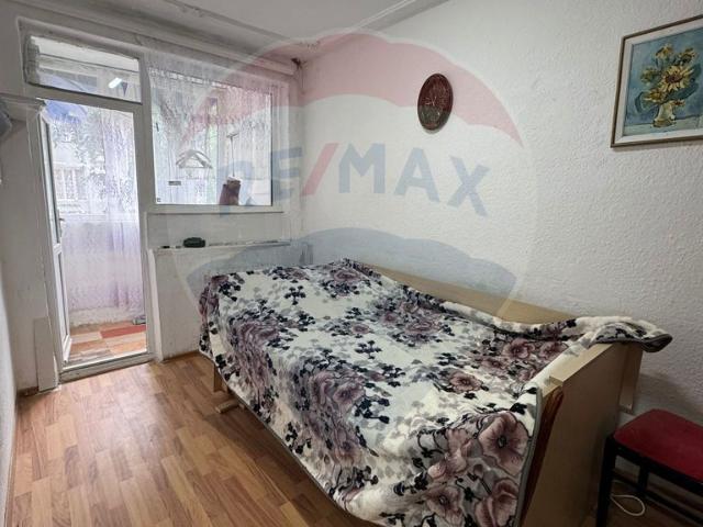 Apartament 3 camere decomandat– Str. Constructorului, Focșani