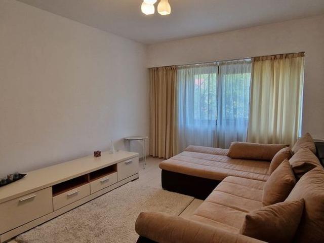 Apartament 3 camere, decomandat, Pacurari, Lukoil, ideal pt Familie