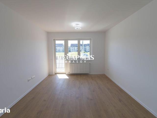 Apartament 3 Camere Decomandat Tractorul Intabulat
