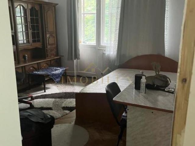 Apartament 3 camere, decomandat, zona Gheorgheni